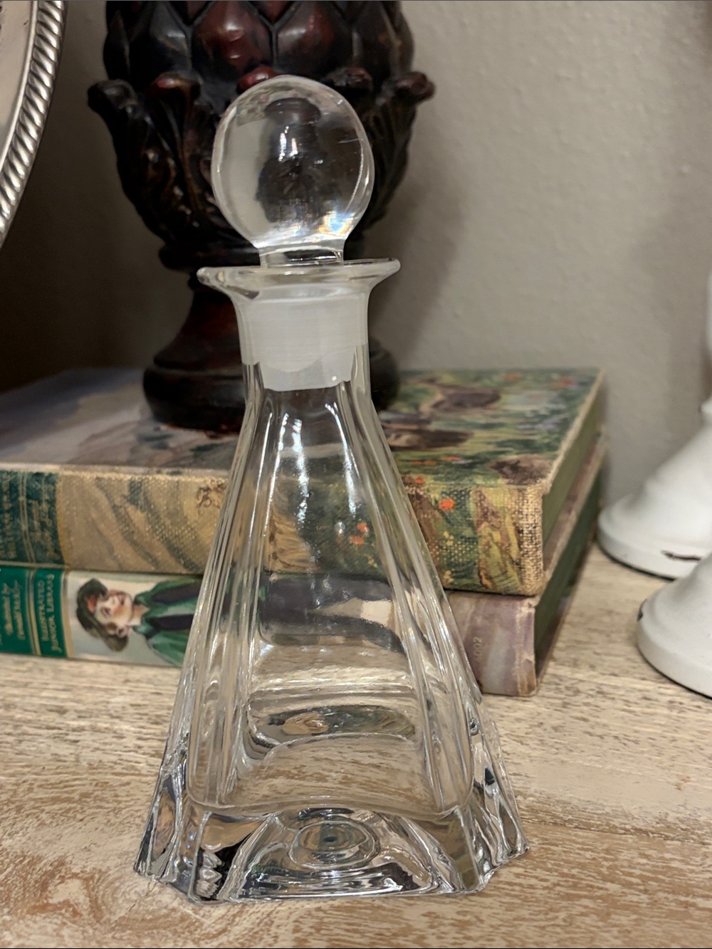 Beautiful Vintage Glass decanter/Perfume bottle.